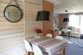 Tinore Holiday Home